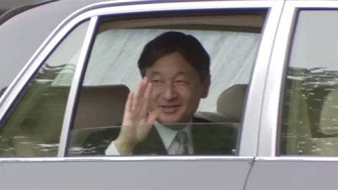 祝福受け 新両陛下の表情は、宮内庁担当記者報告（TBS系（JNN）） - Yahoo!ニュース