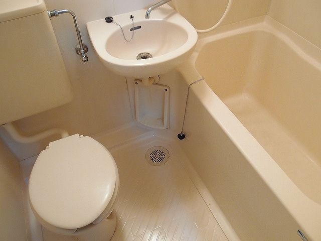 ユニットバスの物件に住んでる人どうですか?