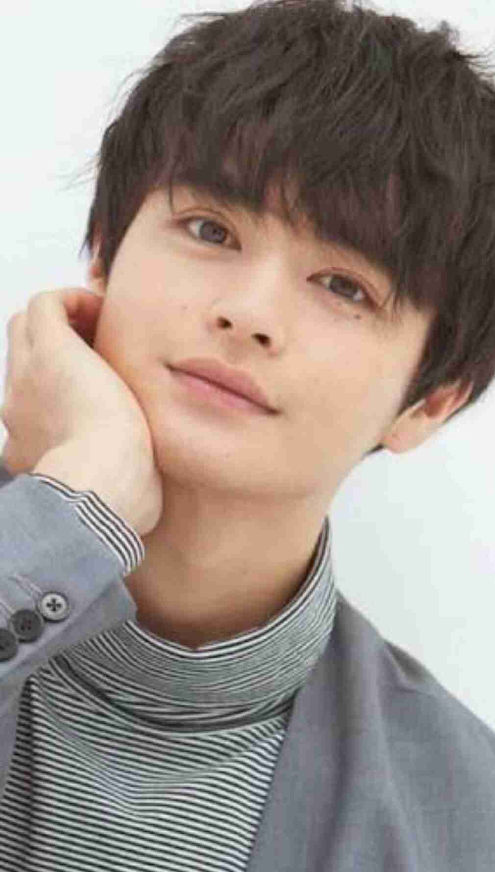 ほくろがチャームポイントだと思う芸能人