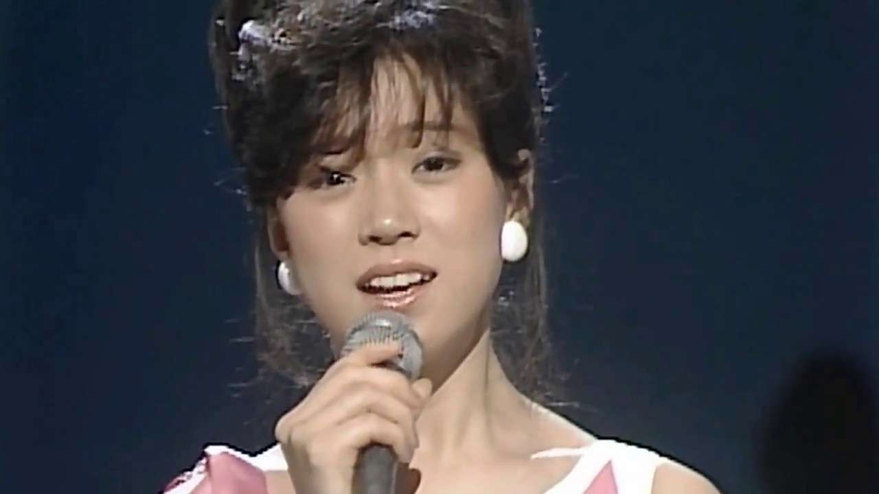中森明菜／トワイライト～夕暮れ便り～ - YouTube