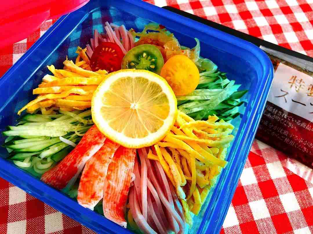 渡辺美奈代 冷やし中華弁当が鮮やか 麺くっつかない工夫も