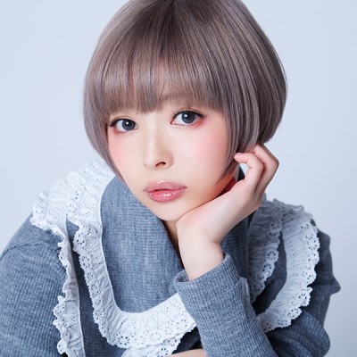 最上もが、“魔法のアイテム”つけま&カラコン外す