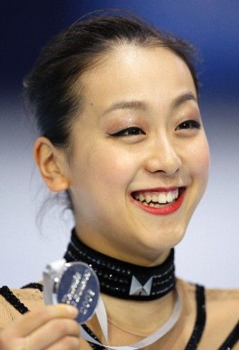 悲報…浅田真央の父が最悪のタイミングで逮捕されていた… - NAVER まとめ