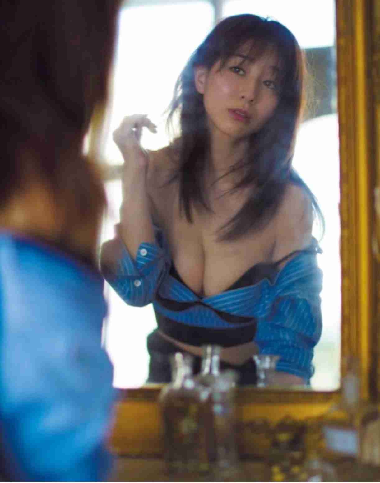 何故こんな風に撮ったんだろうという芸能人の写真を挙げていこう