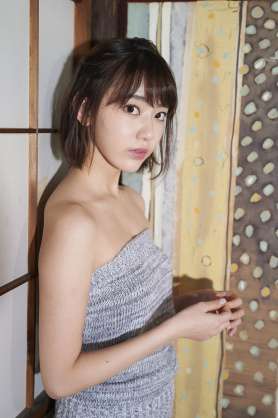 休業中の『HKT48』宮脇咲良に「もう誰かわからない」の声