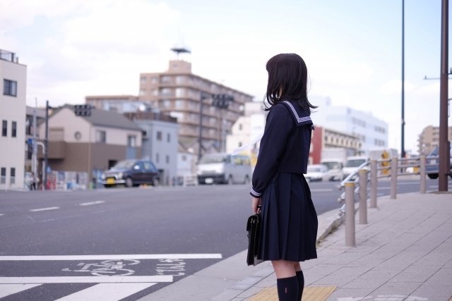 「久しぶり。前世はあなたの夫でした」　男が女子高生に声かけ、三重で不審者事案 - ニュース - Jタウンネット　三重県
