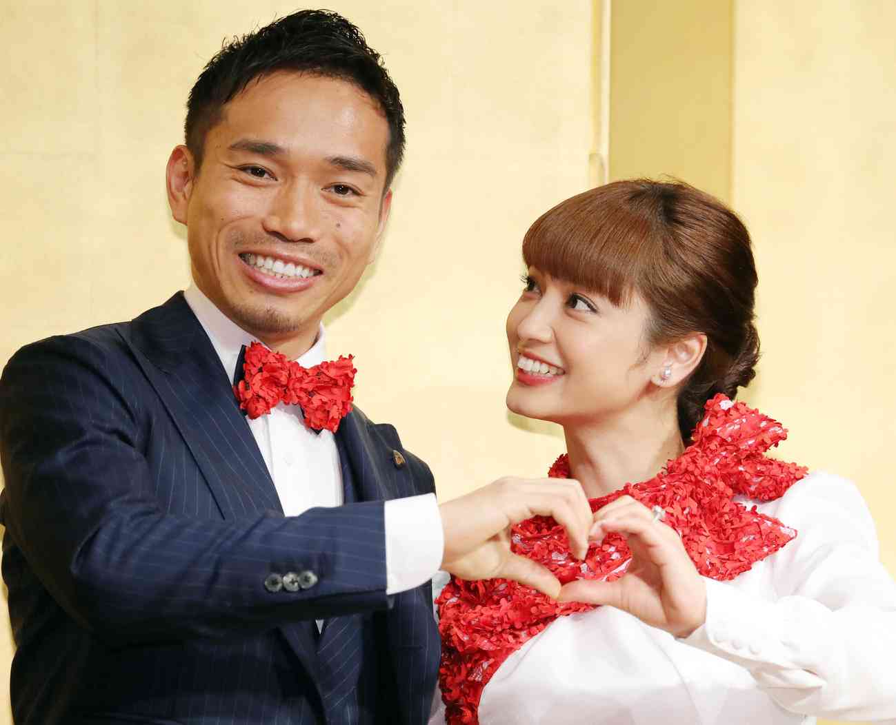 平愛梨 挙式から丸2年 変わらぬ夫への思いつづる ガールズちゃんねる Girls Channel