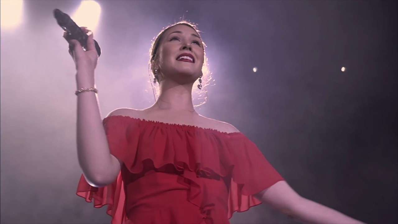 Loren Allred - Never Enough (Live Performance) - YouTube