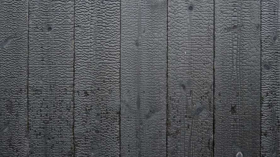 黒い家ってどうですか？