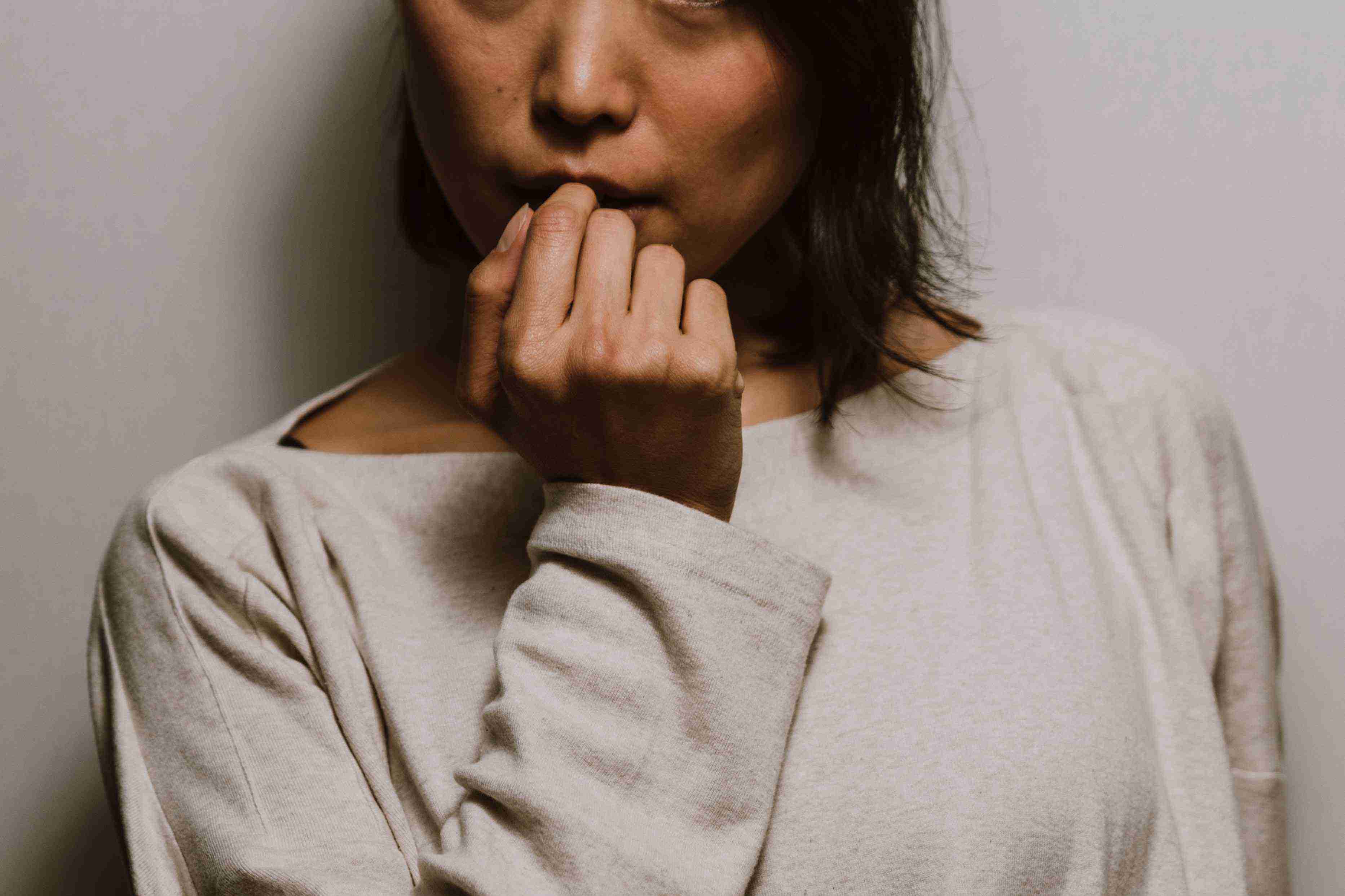 娘の恋愛を阻止したい母親　数々の束縛行為に「ありえない」と絶句 – ニュースサイトしらべぇ