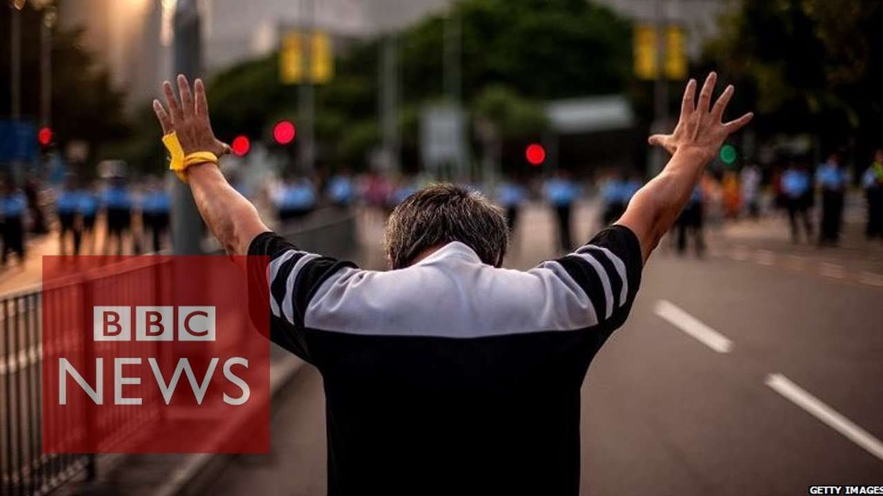 Hong Kong protests: On the frontline - BBC News - YouTube