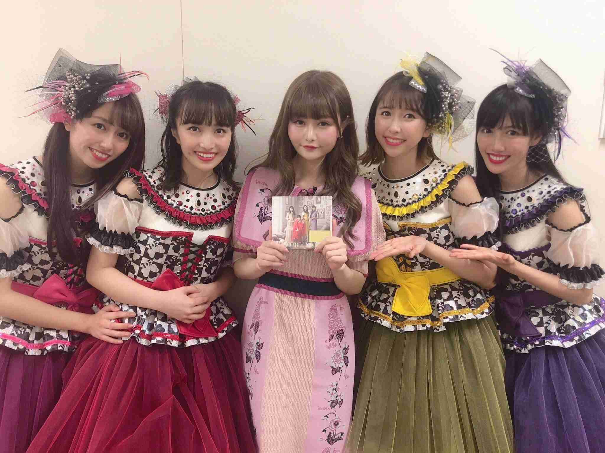 ももクロの衣装を見たい！！