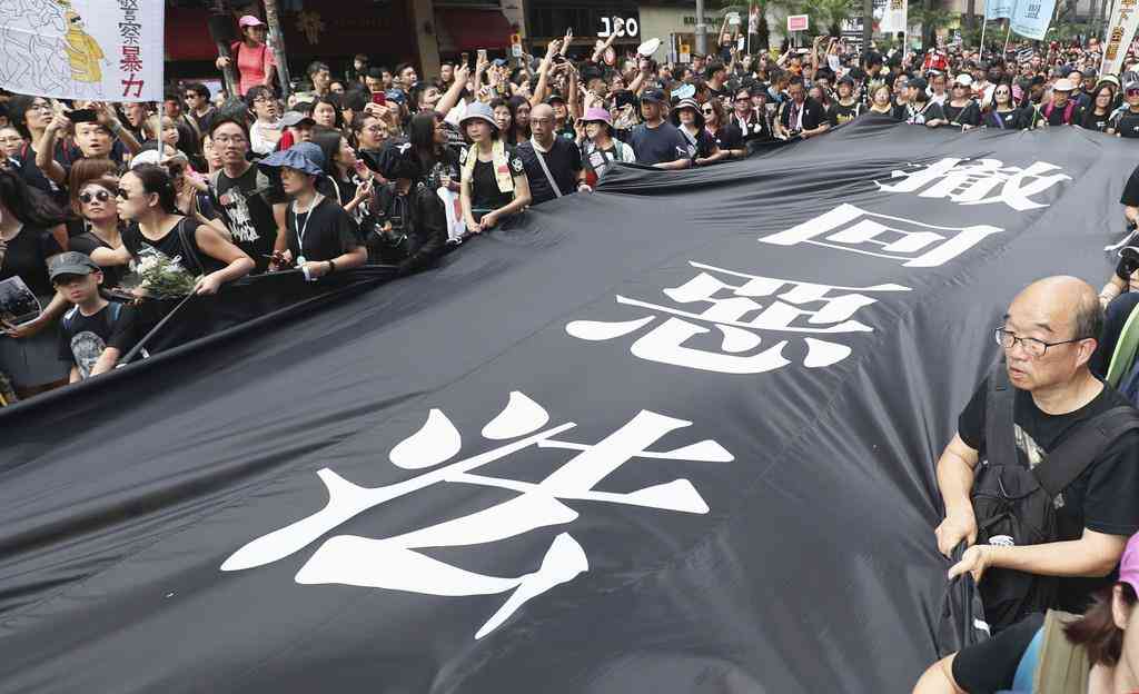 トランプ氏、習近平氏に香港デモ問題提起へ　Ｇ２０で…国務長官表明 - 産経ニュース