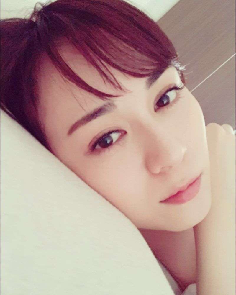 何故こんな風に撮ったんだろうという芸能人の写真を挙げていこう