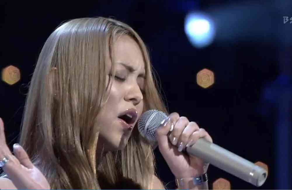 安室奈美恵さんの曲で何が好きですか？♡