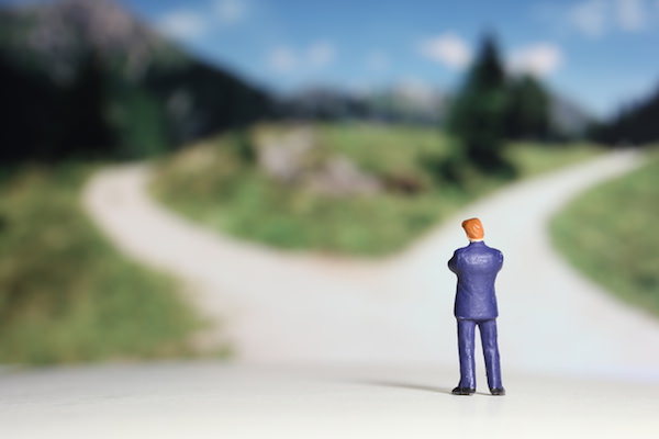 「どうせ長生きしないから…」年金の繰上げ受給は得なの!?　アナタならどうする？ | ZUU online
