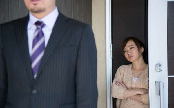異性の自宅で長時間過ごすのは不倫？不貞行為は認定されない可能性 (2019年6月24日掲載) - ライブドアニュース