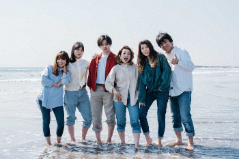 父と子供5人の超異例ユニット「あらかわ家」CD売り上げ1万枚で実現　メジャーデビューなるか― スポニチ Sponichi Annex 芸能