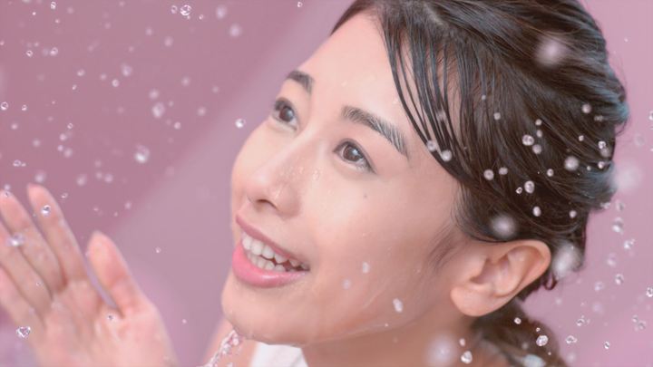 加藤綾子アナ 「美人の横顔ではない」と印象評論家が指摘