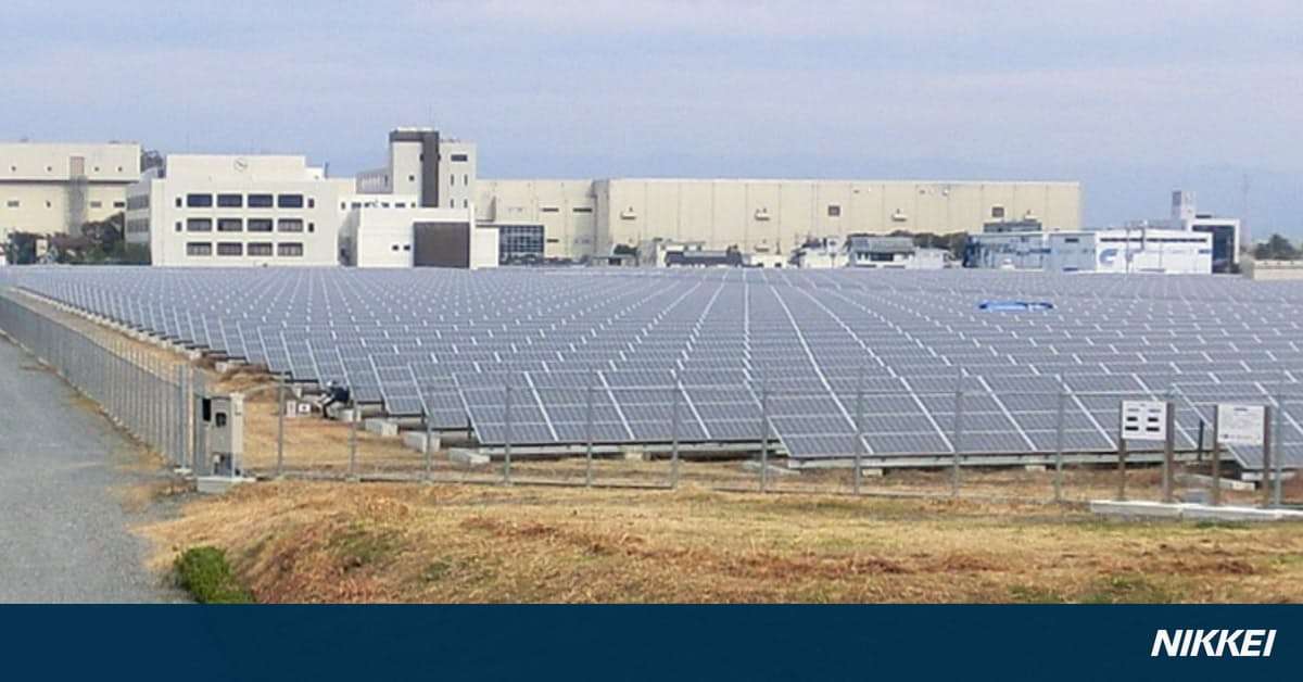メガソーラー、採算性の落とし穴　発電性能低下リスクも: 日本経済新聞