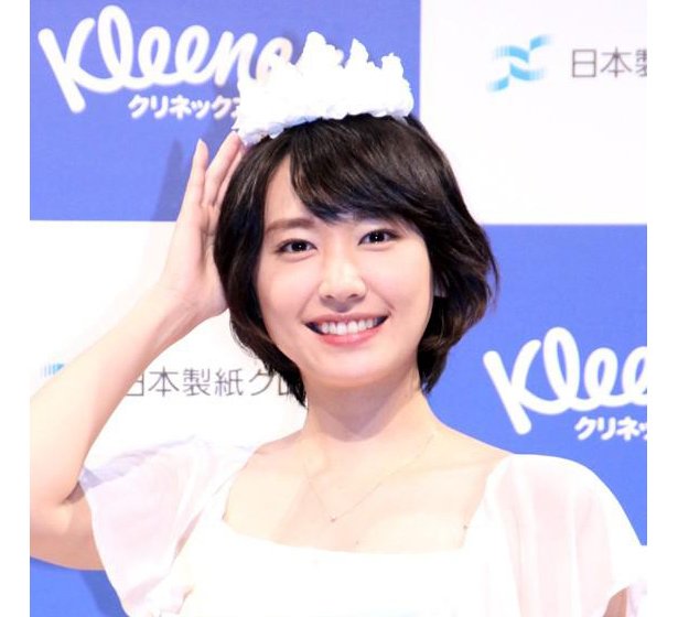 新垣結衣、有村架純や広瀬すずら20代を押さえ「ウエディングドレスが似合う女優」に  | 芸能ニュースならザテレビジョン