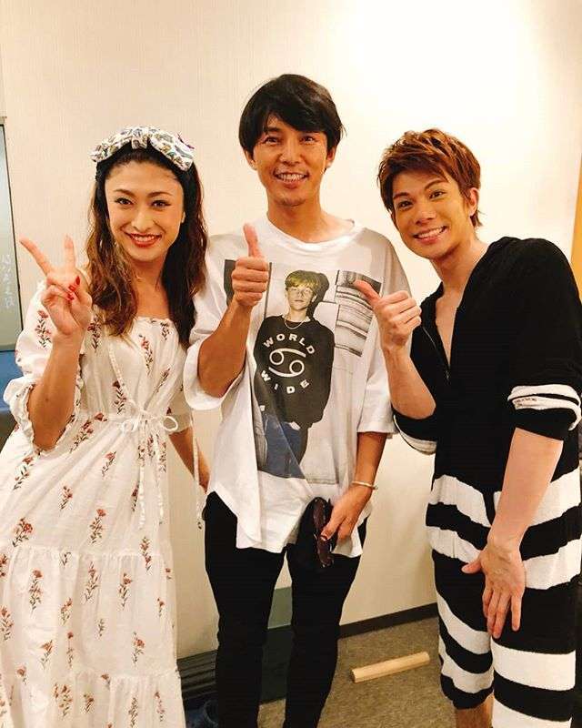 ダサいファッションの有名人の画像を貼っていくトピpart5