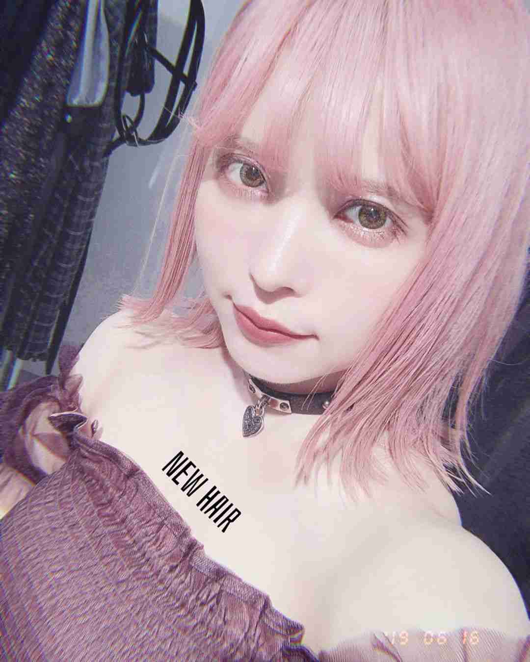 益若つばさ ピンクボブ に大胆イメチェン 可愛い の声続出 ガールズちゃんねる Girls Channel