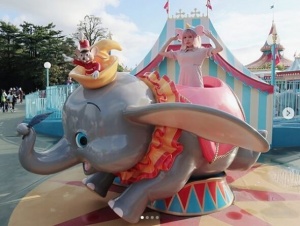 益若つばさ、”年齢考えて”批判コメントに反論「おばあちゃんになっても楽しむよ」(1ページ目) - デイリーニュースオンライン