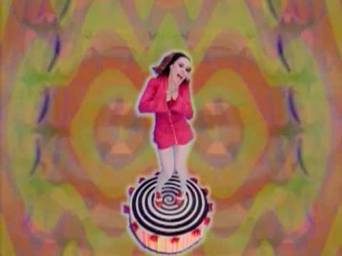 Deee-Lite - Groove Is In The Heart (Official Video) - YouTube
