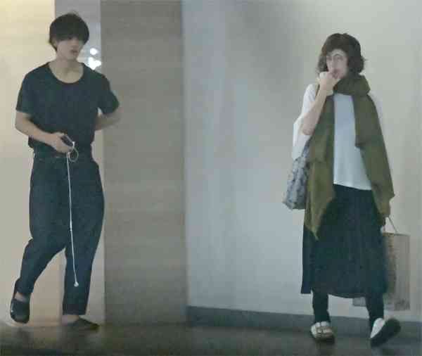 松坂桃李と高岡早紀が急接近？韓国料理店での濃密会話の一部始終 - ライブドアニュース