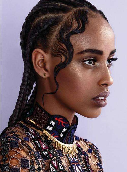 メーガン妃、ウィンブルドンテニスにサプライズ登場