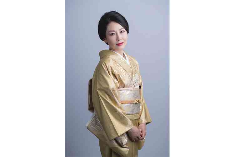 相撲界で「美人すぎる」と話題、「貴景勝の母でございます」｜NEWSポストセブン
