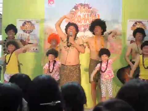「アダモちゃんのテーマ」アダモちゃんファミリー LIVE - YouTube