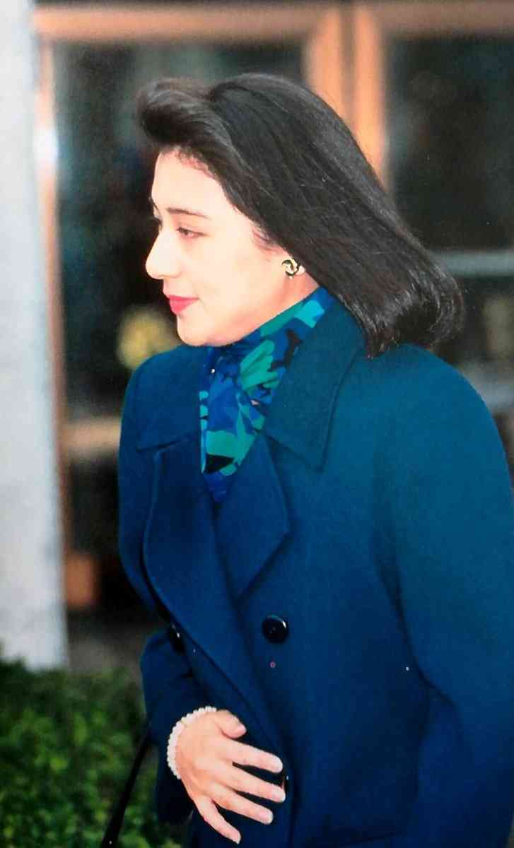 日本代表にしたい美人を一人挙げる