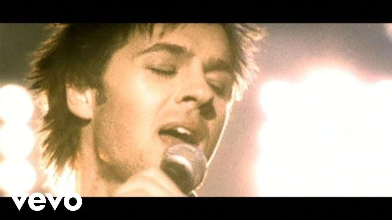 Peter Jöback - Under My Skin (Video) - YouTube