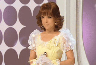 浜崎あゆみ、あの歌姫2人に寄せすぎていると批判殺到「髪型もメイクもパクリ」「これは意識しすぎ」