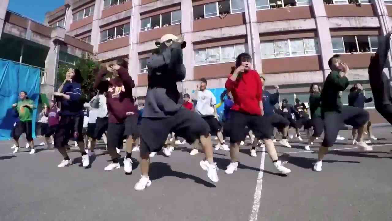 [Twitterで話題！] 超かっこいいダンス！ - YouTube