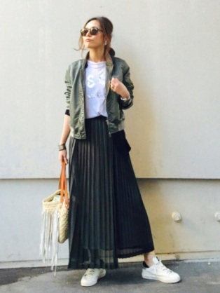 ロングスカート が好きな人！見せてください(＾Д＾)
