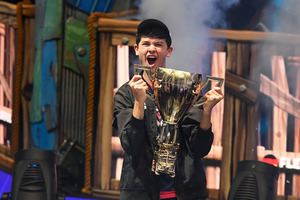 ゲームの世界大会、優勝の16歳に過去最高の3．3億円