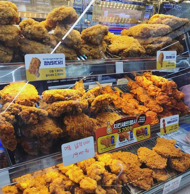 コンビニで好きなホットスナックは？