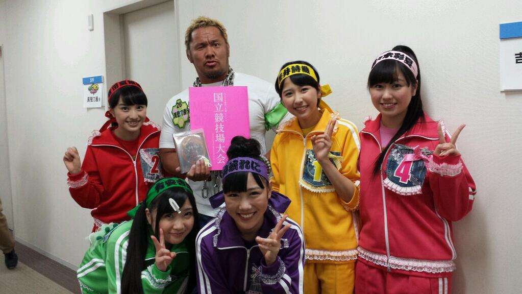 ももクロの衣装を見たい！！