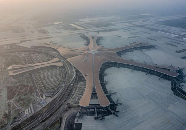 翼を広げた鳳凰　北京大興国際空港の主要工事が予定通り完工 - ライブドアニュース