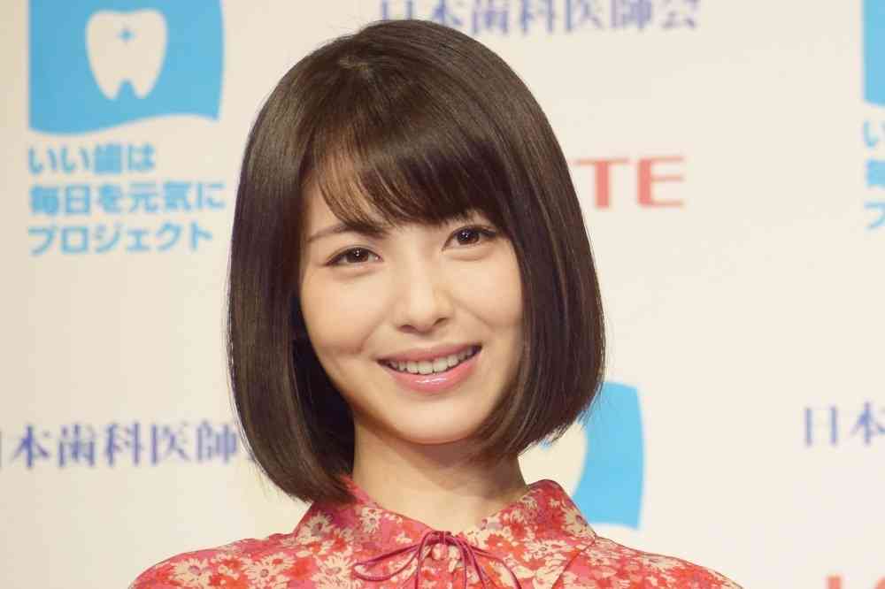 “シンデレラ女優”浜辺美波が実写化作品に強い理由（オトナンサー） - Yahoo!ニュース