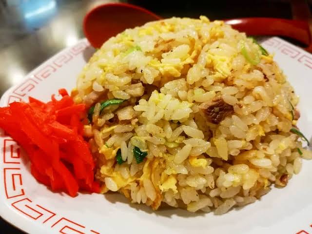 飲食物でしりとりするトピ