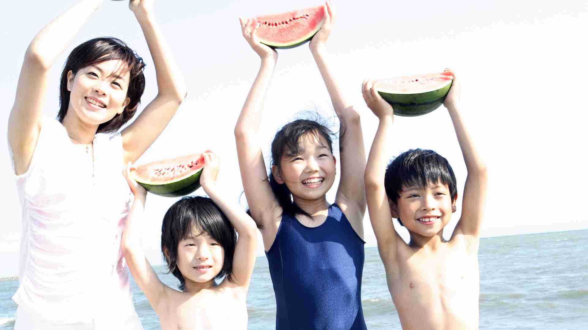 海でつい子供から目が離れる「魔の時間」はいつ？　家族で海水浴を楽しむ注意点(斎藤秀俊) - 個人 - Yahoo!ニュース