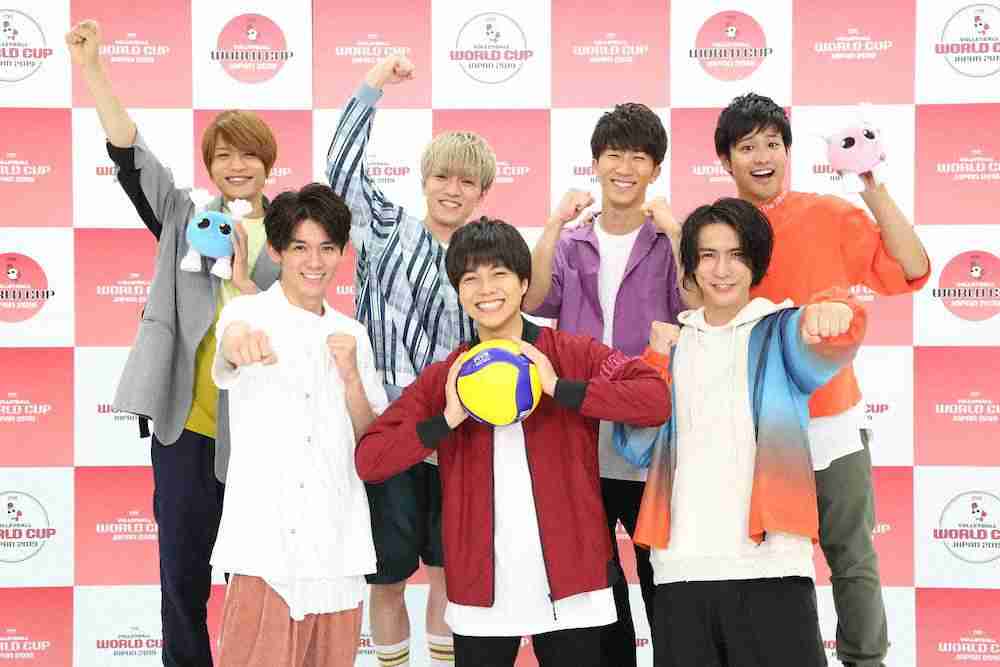 ジャニーズWEST 全力で盛り上げる!W杯バレースペシャルサポーターに就任