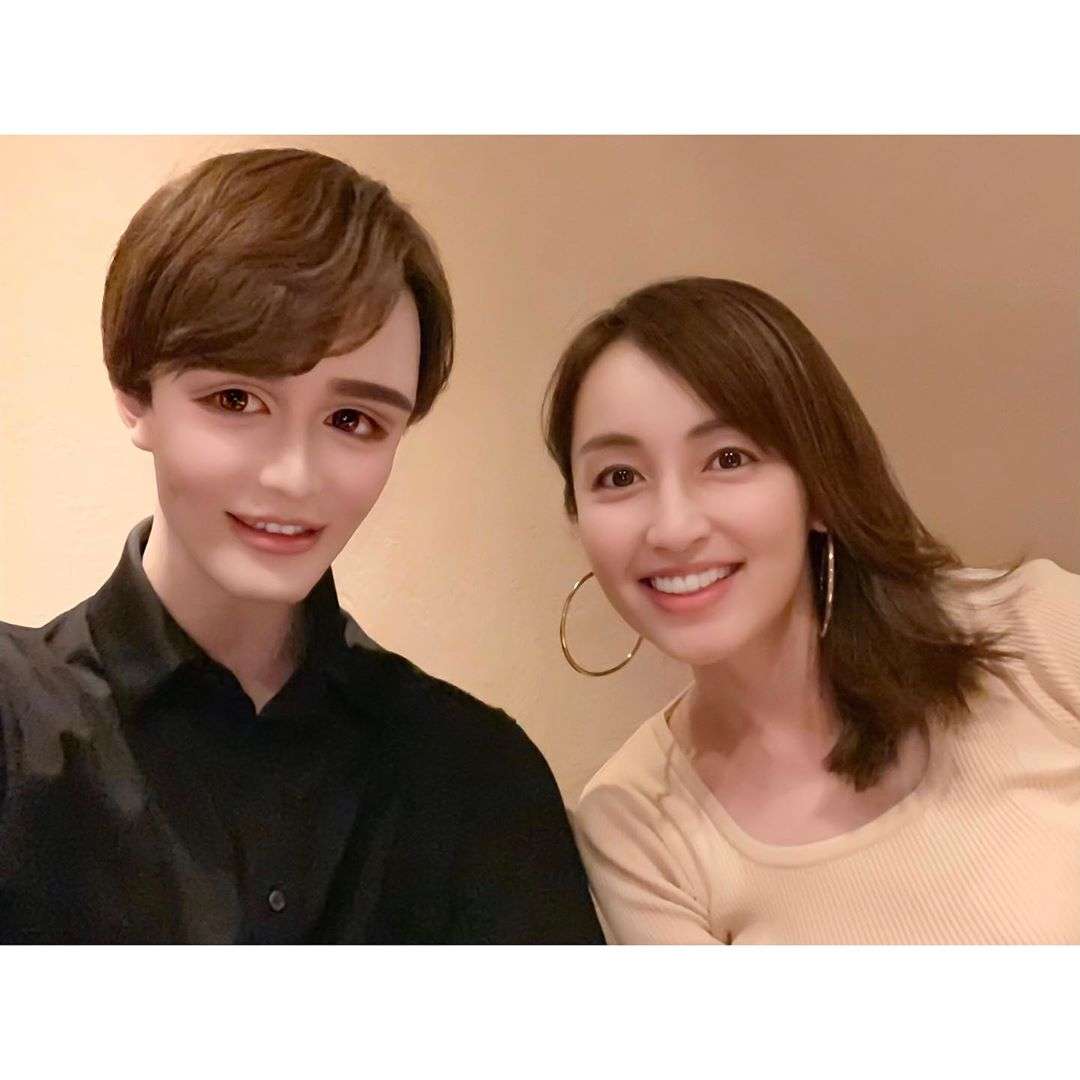 Matt、憧れの矢田亜希子と焼き肉ディナーで赤面2ショット「大好きぃぃぃ」