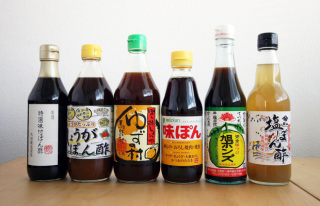 飲食物でしりとりするトピ