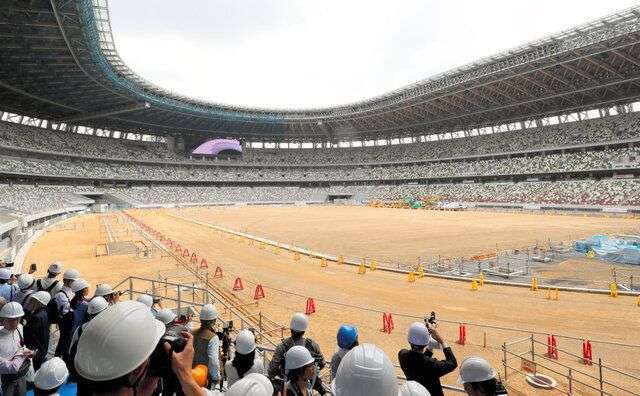 報道陣に公開された「新国立競技場」 ネットの反応は「めちゃくちゃ普通すぎる」