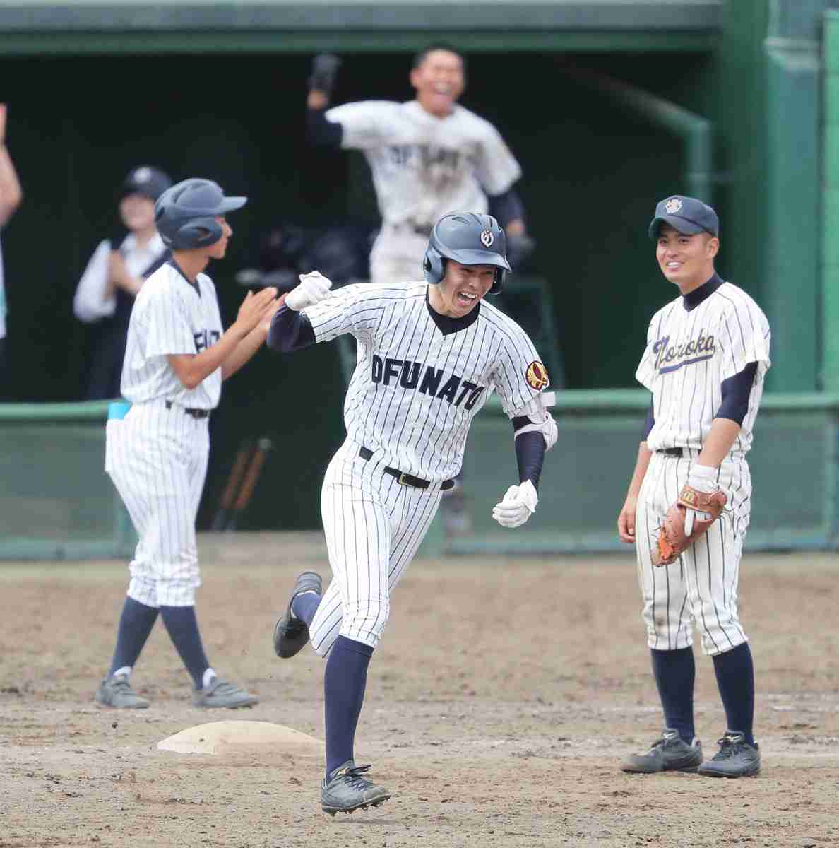 【岩手】大船渡・佐々木が夏の公式戦史上最速タイの１６０キロ　驚異の２１Ｋ　みずからの２ランで延長戦にケリ（スポーツ報知） - Yahoo!ニュース